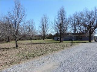 1160 Lafayette Rd, Clarksville, TN 37042-3821