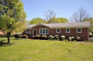 103 Terry Ave, Fayetteville, TN 37334-7219