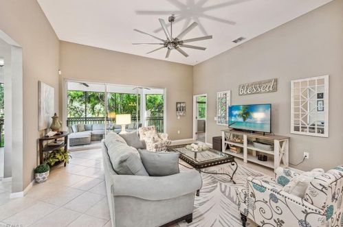 3955 Deer Crossing Ct, Naples, FL 34114-6403