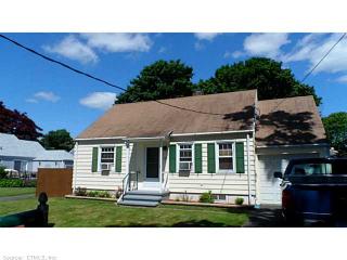 121 Piper Rd, New Haven, CT 06514-3344