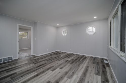 2026 84th St, Kenosha WI  53143-1619 exterior