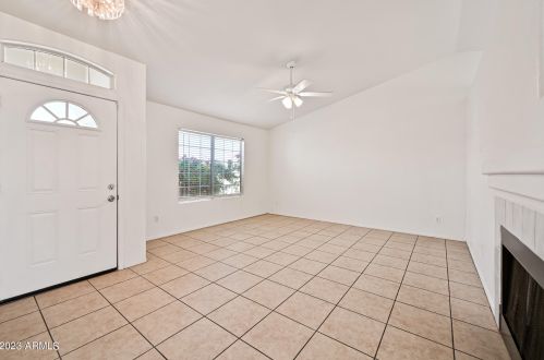 2820 86th Dr, Phoenix AZ  85037-3507 exterior