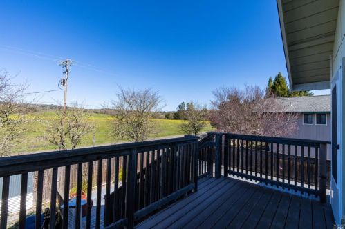 9591 Kristine Way, Windsor CA  95492-8889 exterior