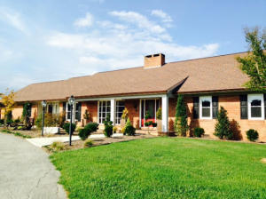 133 Gholdston Dr, Dayton, TN 37321-5696