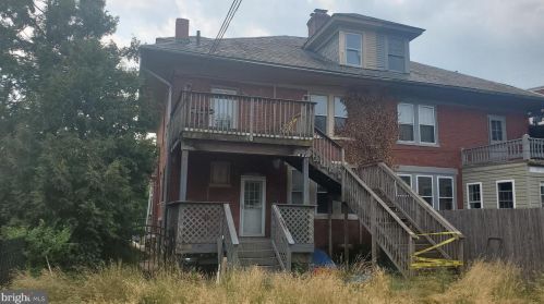1015 Marshall St, Norristown, PA 19401-4218