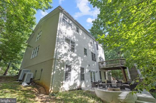 812 Eastover Pkwy, Locust Grove VA  22508-5171 exterior