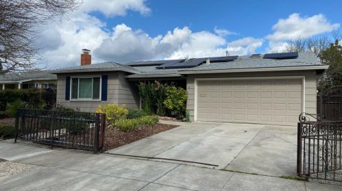 3660 Larry Ct, San Jose, CA 95121-2531