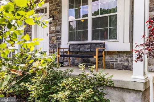 104 Grissom Dr, Bear, DE 19701-6849