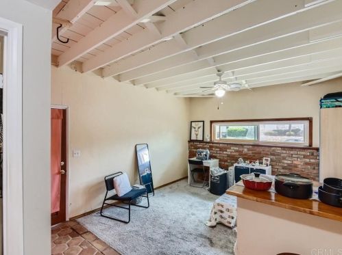 4083 Kendall St, San Diego CA 92109-6505 exterior