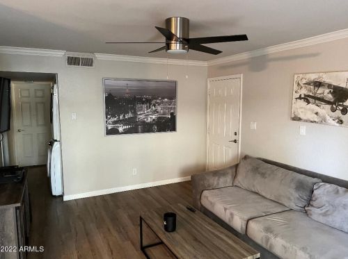 3500 Hayden Rd, Scottsdale, AZ 85251-4719