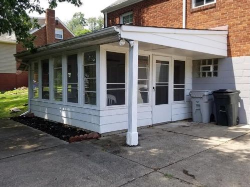 107 Jackson St, Glenshaw PA  15116-1417 exterior