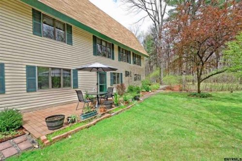 201 Bender Ln, Bethlehem Center, NY 12077-2917