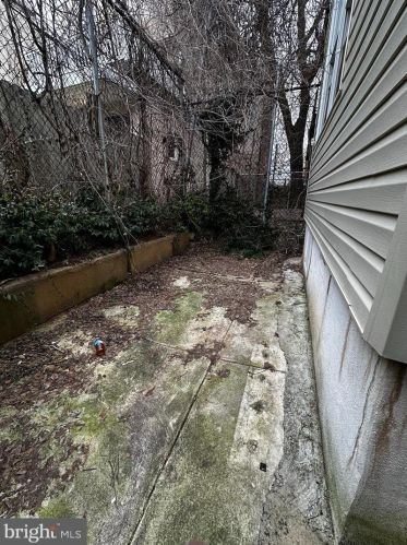 1824 Girard Ave, Philadelphia PA  19130-1516 exterior