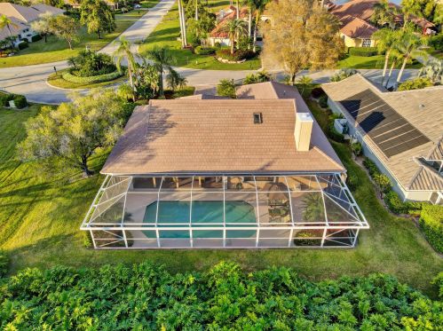 142 Thornton Dr, West Palm Beach, FL 33418-8087