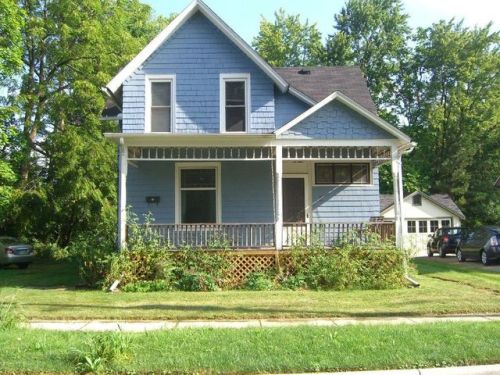 52 Union St, Elyria, OH 44074-1021
