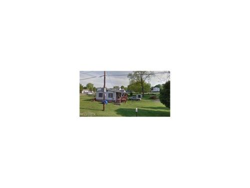 312 6th St, Belpre, OH 45714-1608