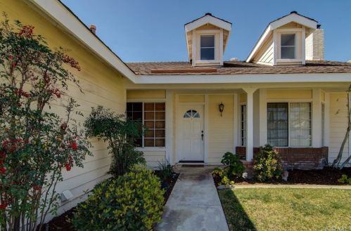 11091 Ivanhoe St, Garden Grove, CA 92840-1100
