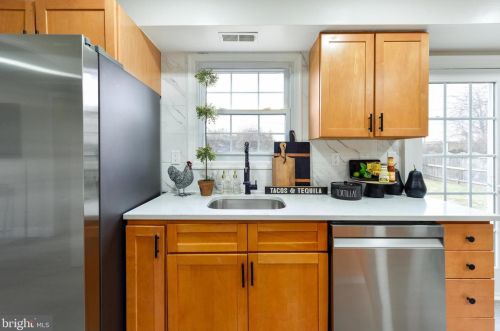 23 Topeka Pass, Willingboro NJ  08046-4111 exterior