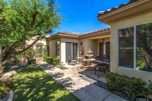 57780 Black Diamond, La Quinta CA  92253-8780 exterior