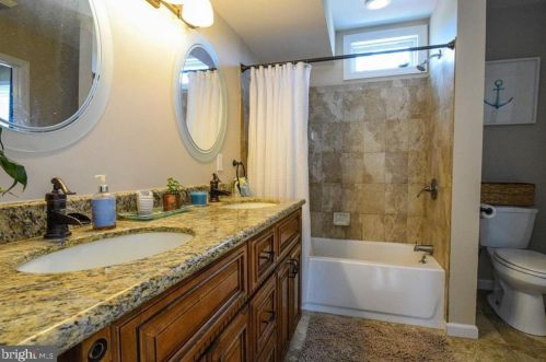 102 Quay Blvd, Brigantine City NJ  08203-3439 exterior