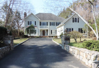 461 Park Ave, Rye, NY 10580-1211