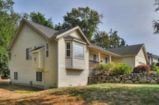 7440 Vanderbilt Ln, Bremerton, WA 98311-9444
