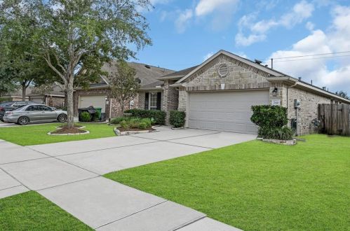 2610 Winding Creek Way, Conroe, TX 77385-8005