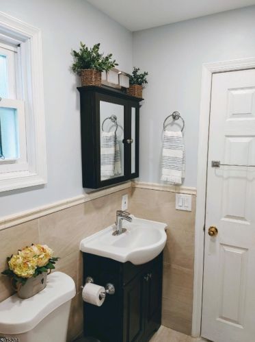 235 Knox Way, Hopatcong NJ  07843-1008 exterior