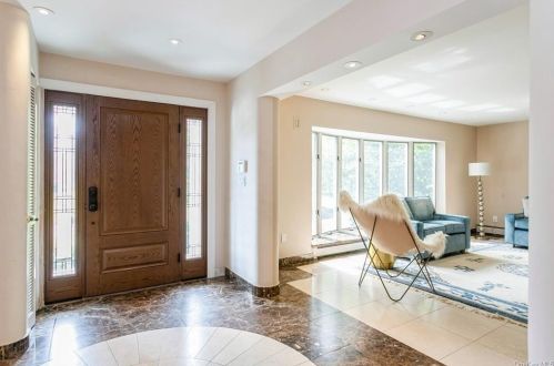 267 Country Ridge Rd, Scarsdale, NY 10583-6654