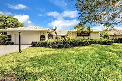 4398 White Cedar Ln, Delray Beach, FL 33445-7076