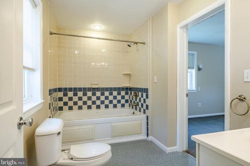 4956 Skippack Pike, Collegeville PA  19473-2049 exterior