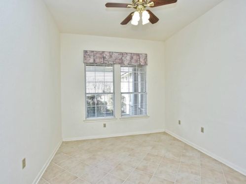 128 Enchanted Dr, Georgetown TX 78633-4534 exterior