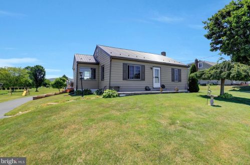 260 Mainsville Rd, Lees Cross Roads, PA 17257-9275