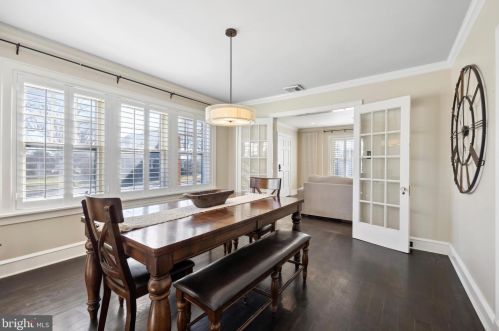 327 Highland Rd, Pottstown PA  19464-4407 exterior