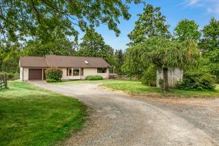 9217 222nd St, Woodinville, WA 98077-8090