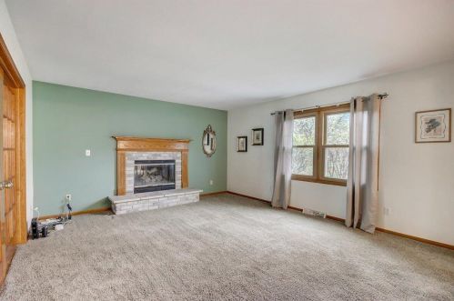 13125 Wade Dr, Waukesha WI  53151-9013 exterior