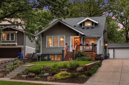 2211 Doswell Ave, Saint Paul, MN 55108-1704