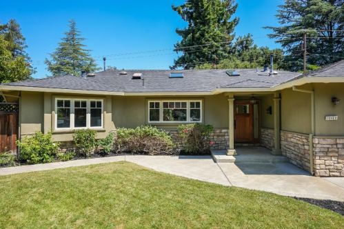 368 Fontainbleau Ter, Los Altos CA  94022-2229 exterior