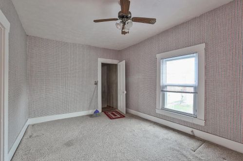 226 Sycamore St, New Haven OH  45030-1131 exterior