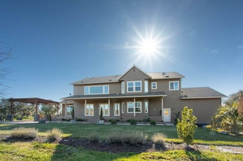 11 Manzanella Ct, Oroville, CA 95966-8233