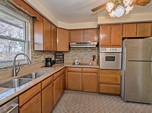 697 Fruithurst Dr, Pittsburgh PA  15228-2500 exterior