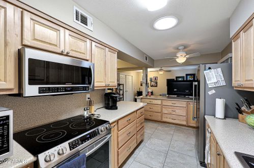 17635 99 Dr, Sun City AZ  85373-1605 exterior