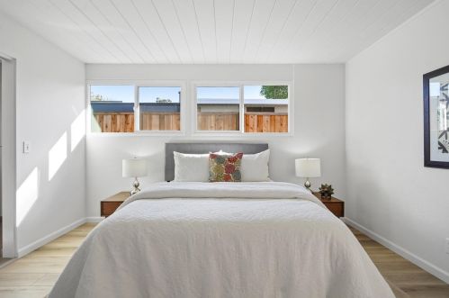 1155 Hollenbeck Ave, Sunnyvale CA 94087-2406 exterior