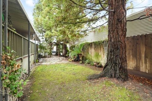 2128 Hacienda Ln, Modesto CA  95350-0207 exterior