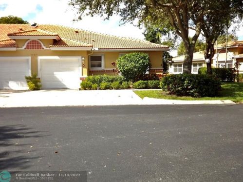 12611 Crystal Pointe Dr, Boynton Beach, FL 33436-5639