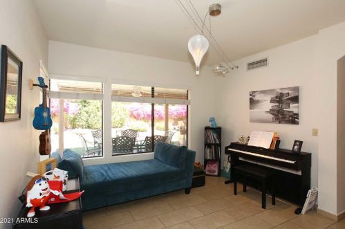 9542 Dreyfus Pl, Scottsdale AZ  85260-4301 exterior