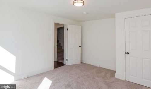 24 New St, Lancaster PA  17602-2047 exterior