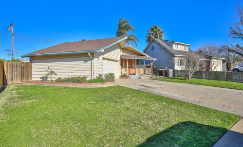 8861 Kelsey Dr, Elk Grove, CA 95624-1665