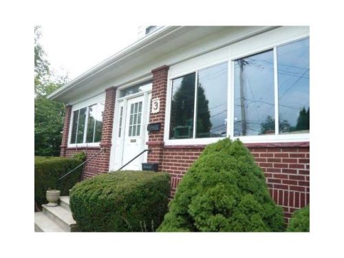 3 Main St, Ambridge, PA 15003-1283