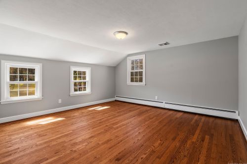 164 Foote Rd, South Glastonbury CT  06073-3406 exterior